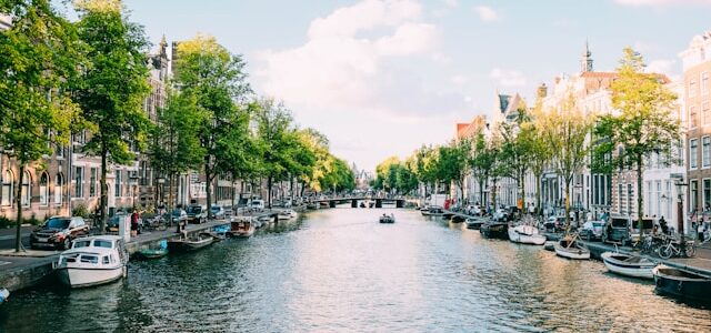 Messebau in Amsterdam: Worauf ausstellende Unternehmen achten sollten